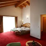 Szálloda Aktiv- Und Wellnesshotel Gutjahr