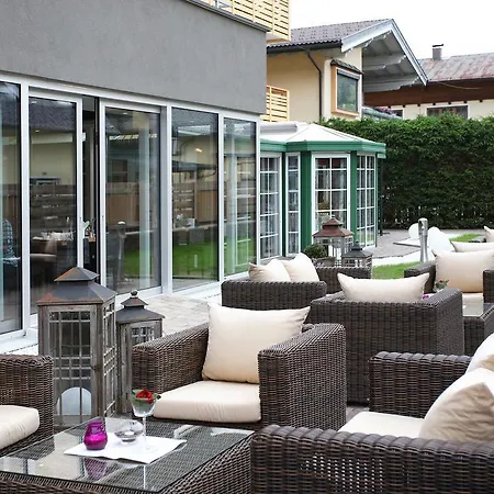 Aktiv- Und Wellnesshotel Gutjahr Otel 4*