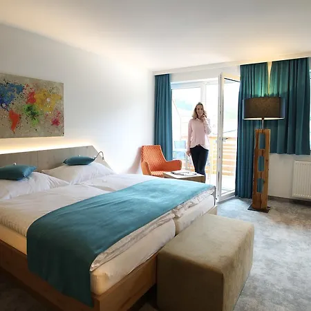 Aktiv- Und Wellnesshotel Gutjahr Szálloda Abtenau