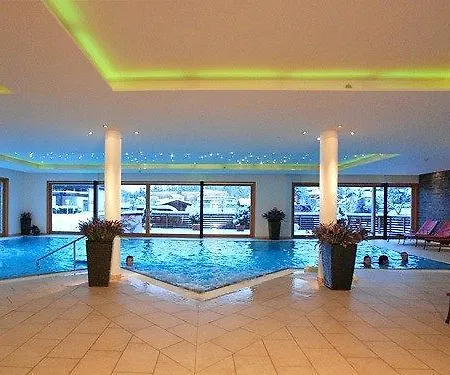 Aktiv- Und Wellnesshotel Gutjahr 4* アプテナウ