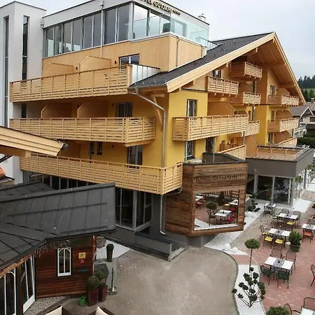Aktiv- Und Wellnesshotel Gutjahr Otel